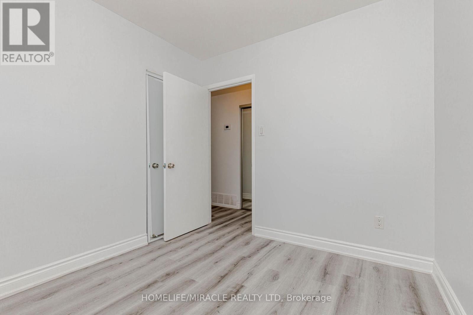 Photo 16 of 80 Goldsboro Road, Toronto ON