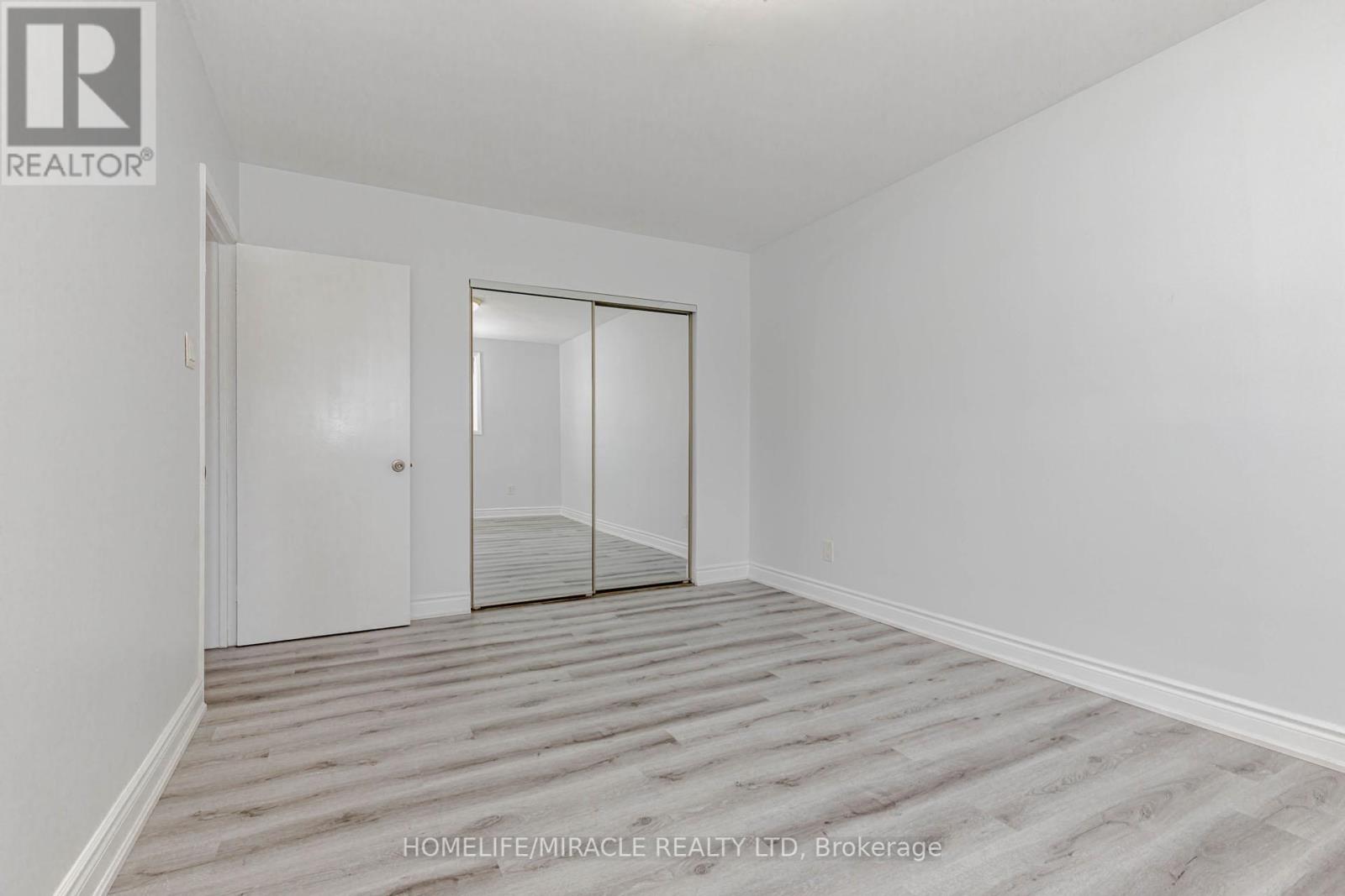 Photo 30 of 80 Goldsboro Road, Toronto ON