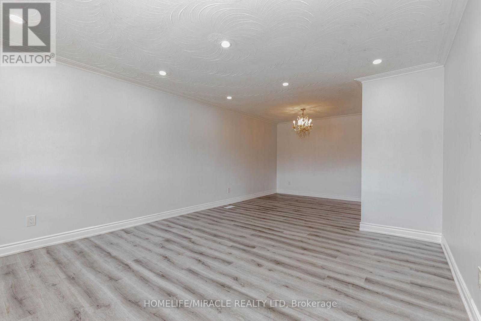 Photo 49 of 80 Goldsboro Road, Toronto ON