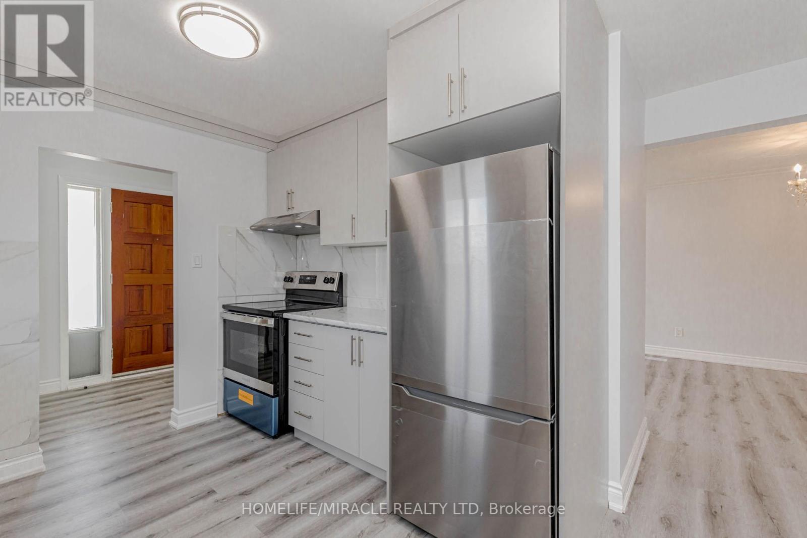 Photo 29 of 80 Goldsboro Road, Toronto ON