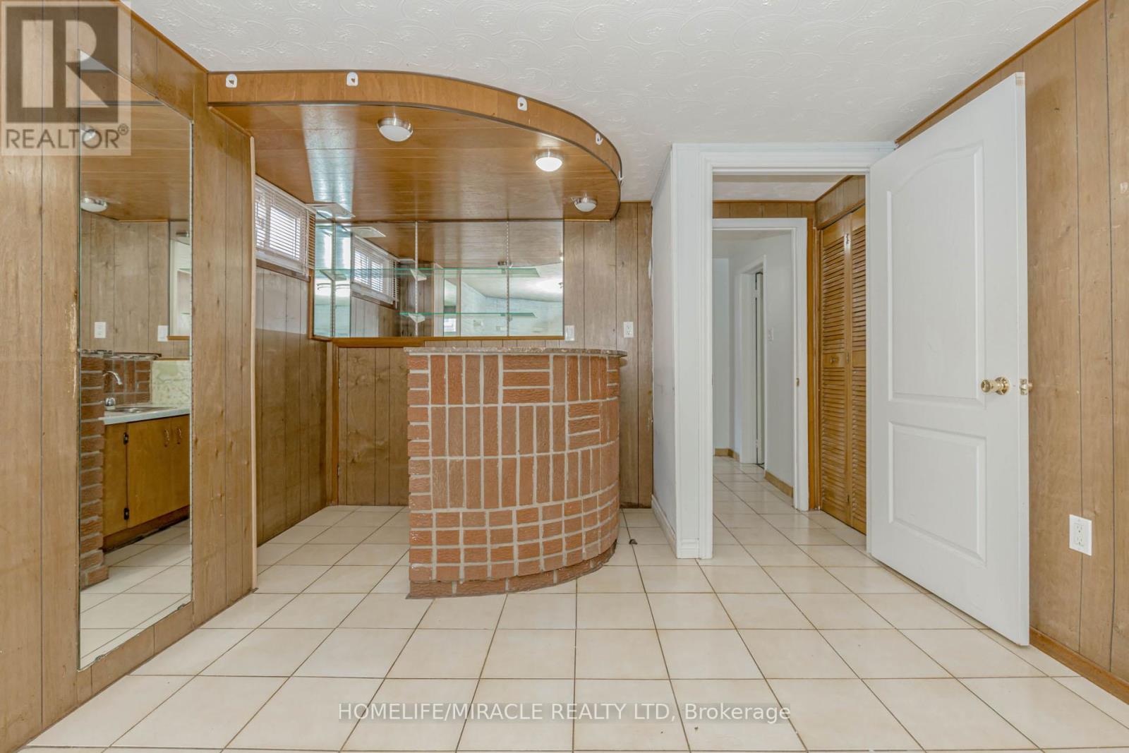 Photo 1 of 80 Goldsboro Road, Toronto ON