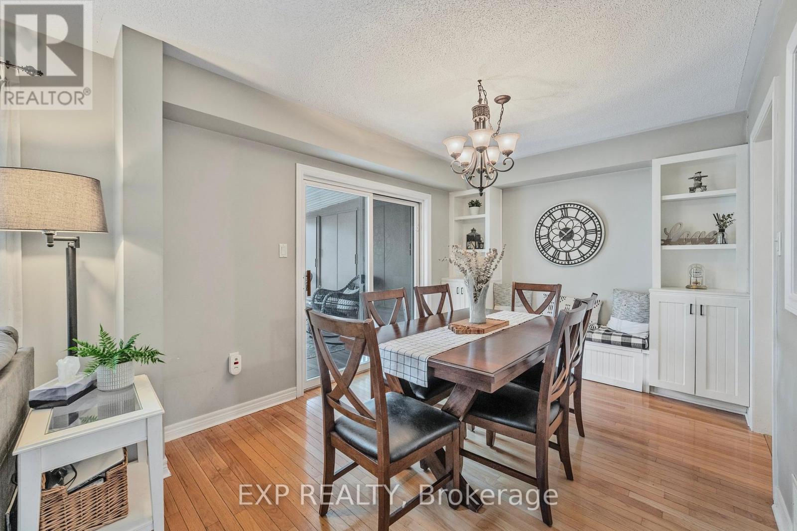 Photo 38 of 19 Heritage Court, Barrie ON