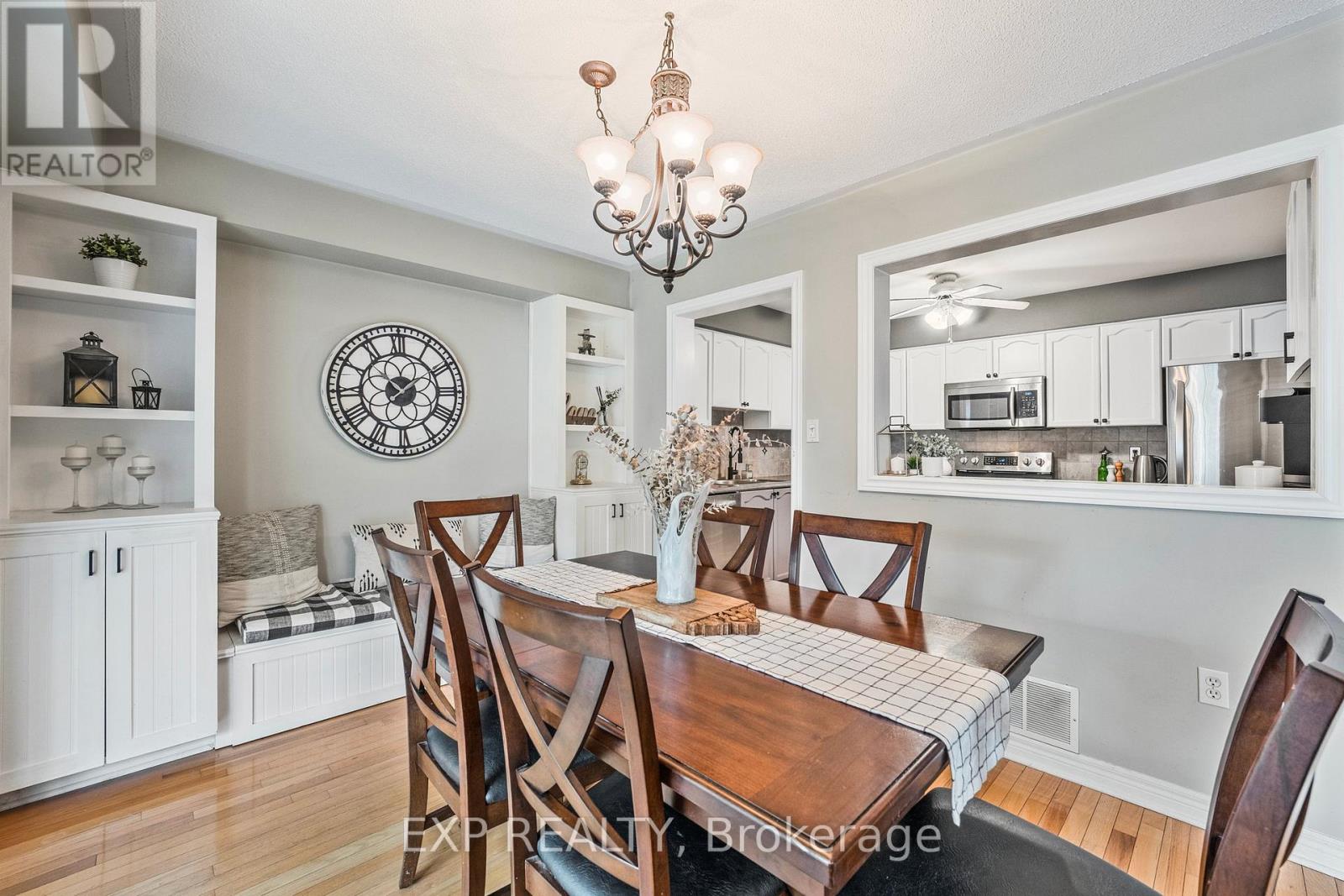 Photo 40 of 19 Heritage Court, Barrie ON