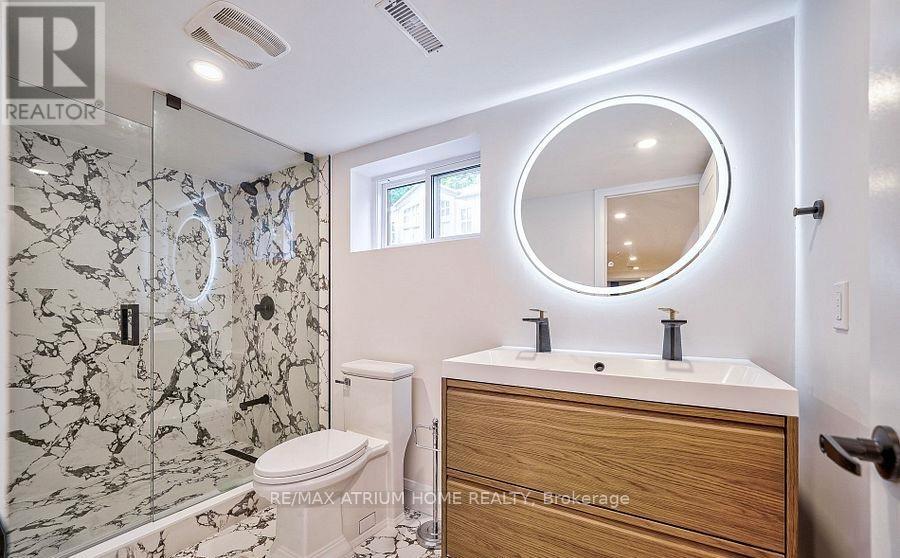 Photo 12 of 567 Atwater Avenue, Mississauga ON