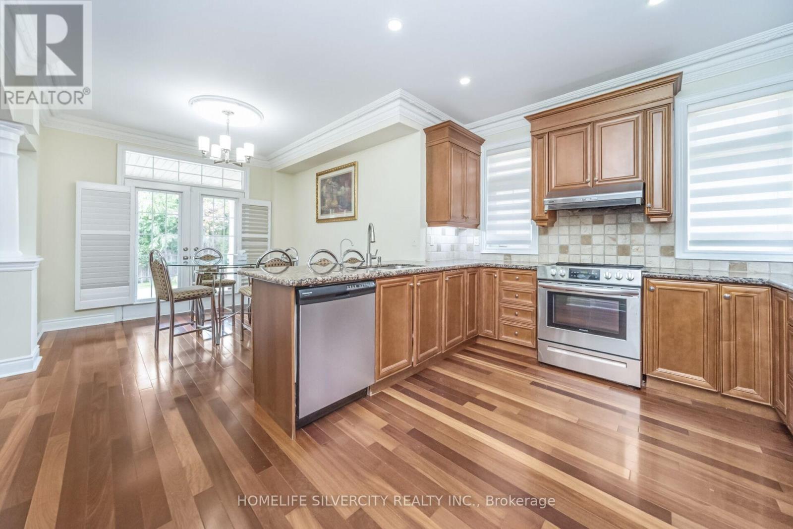 Photo 14 of 1587 Hallstone Road, Brampton ON