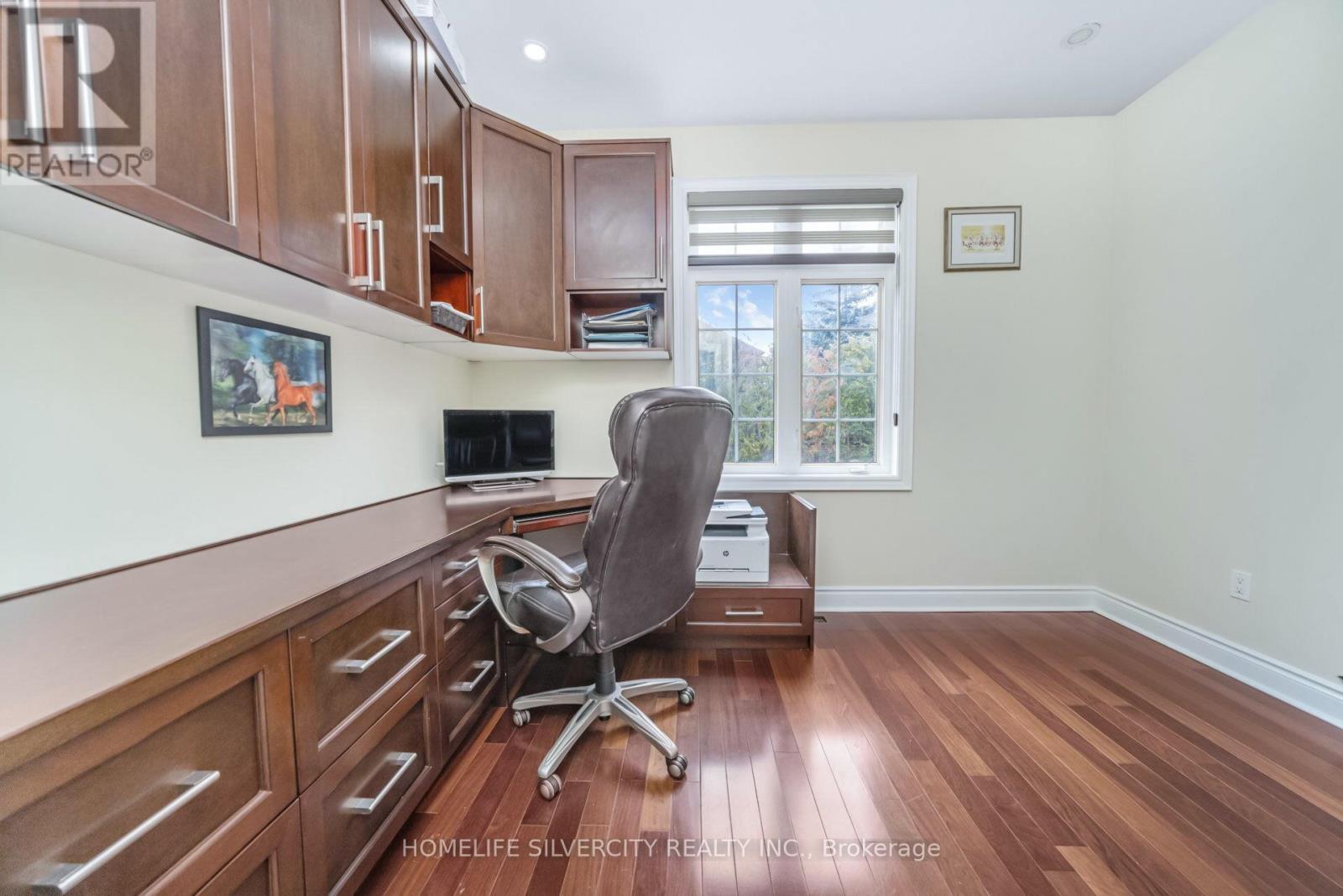 Photo 19 of 1587 Hallstone Road, Brampton ON