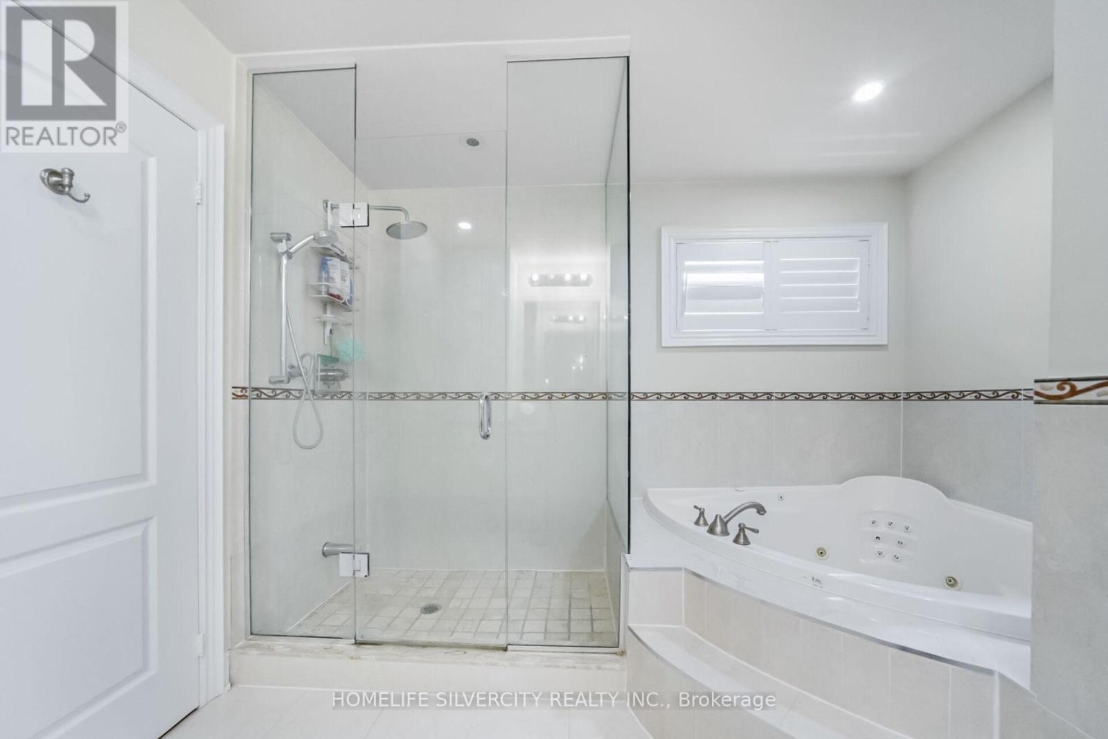 Photo 26 of 1587 Hallstone Road, Brampton ON
