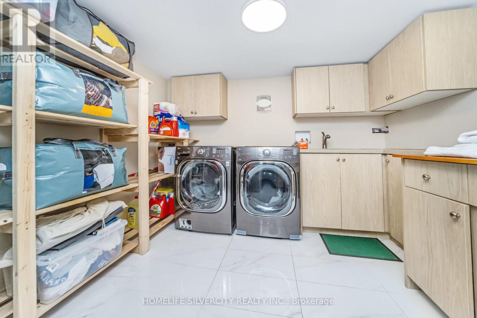Photo 47 of 1587 Hallstone Road, Brampton ON