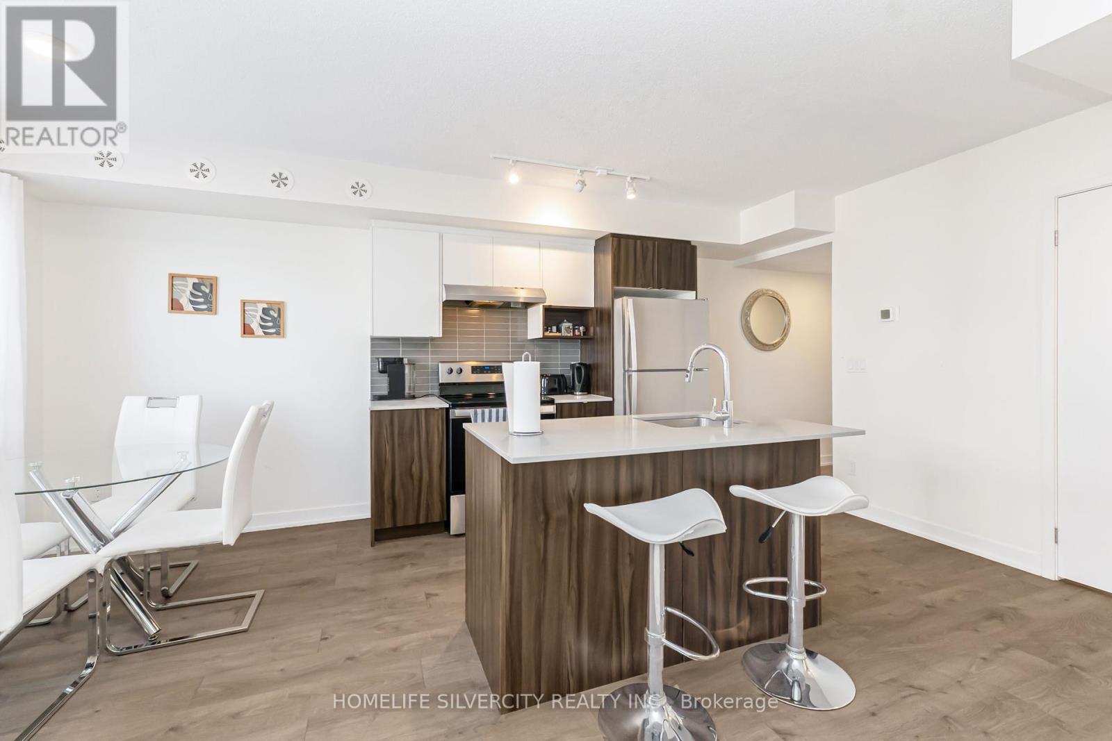 Photo 13 of 508 1127 Cooke Boulevard, Burlington ON