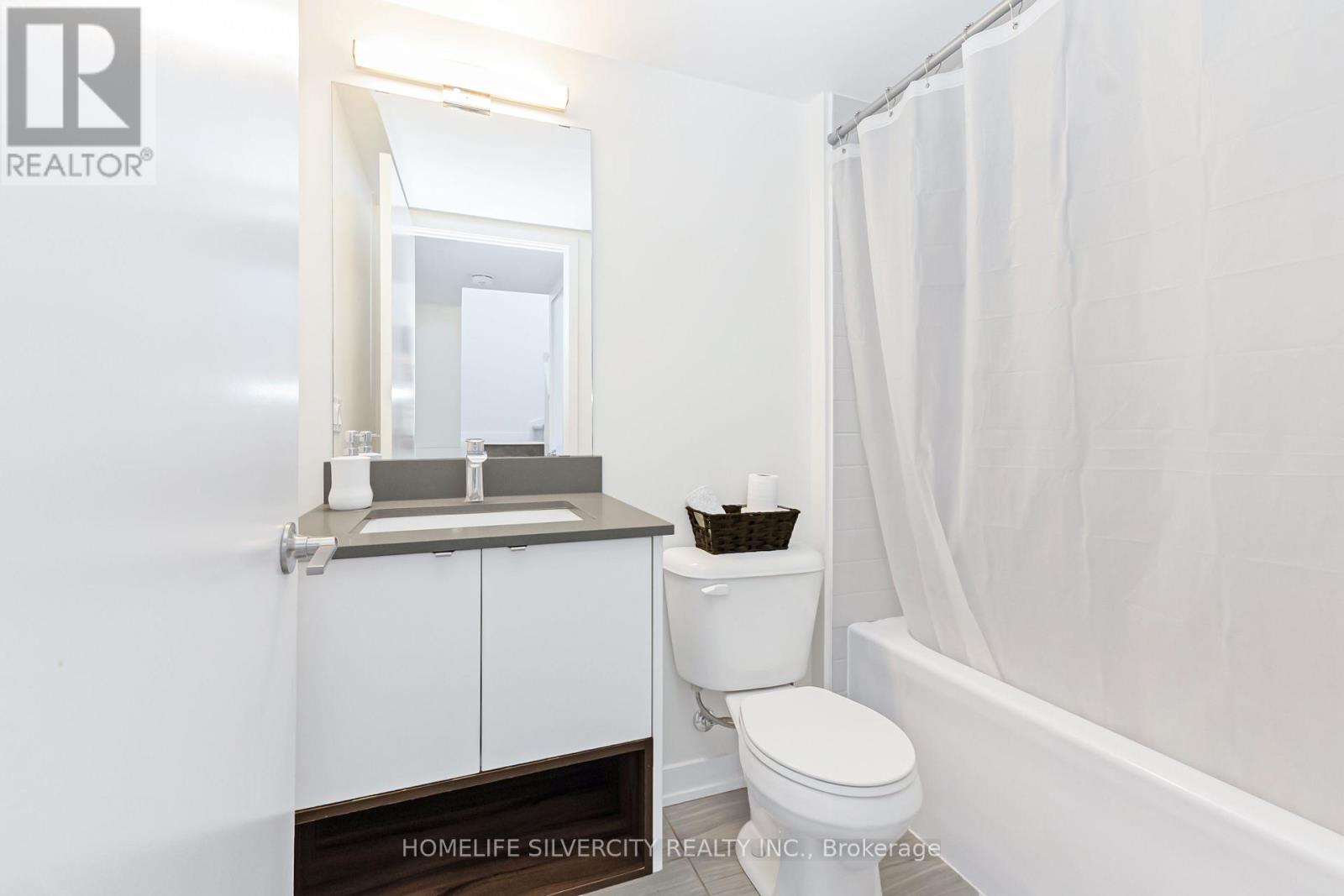 Photo 32 of 508 1127 Cooke Boulevard, Burlington ON