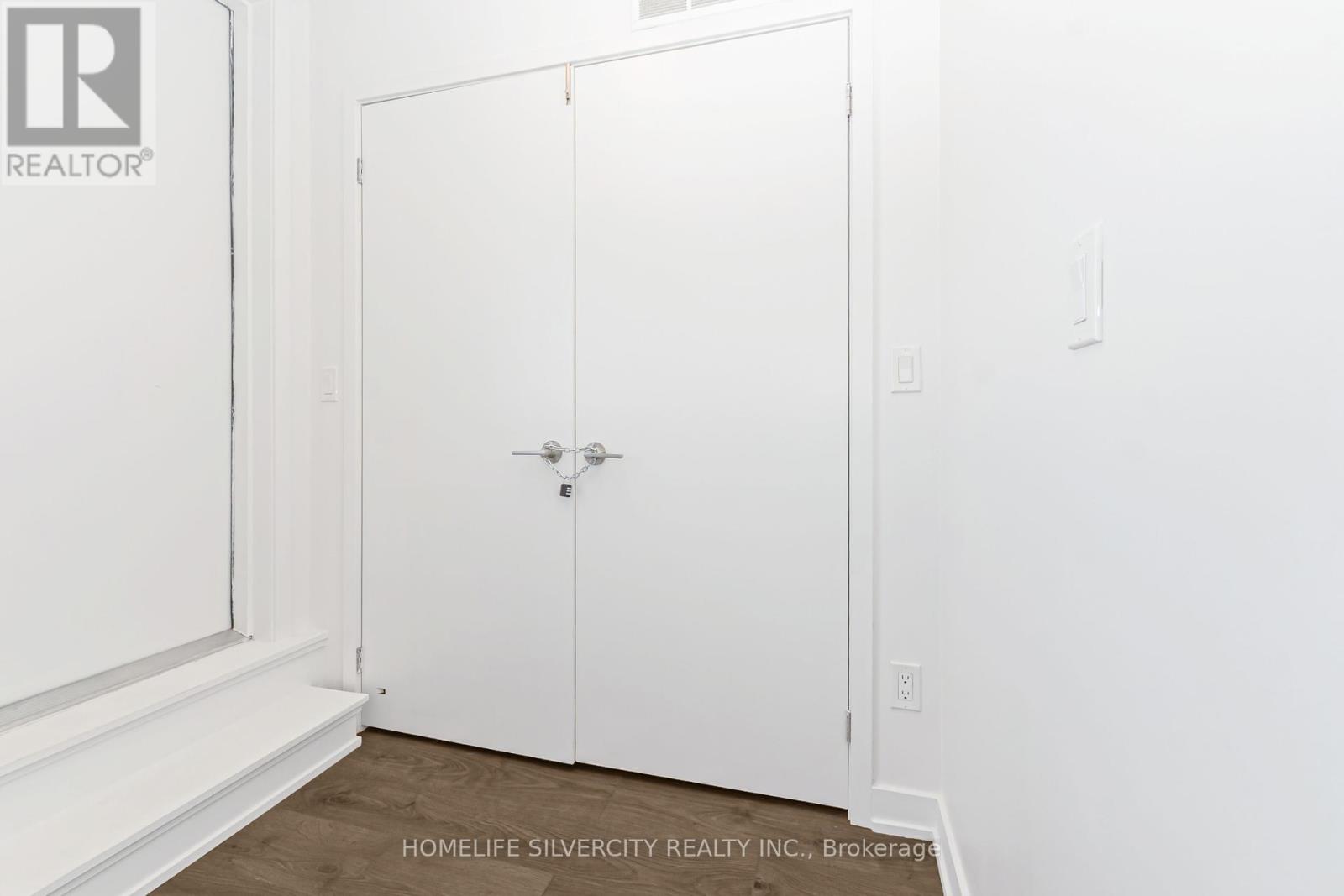 Photo 35 of 508 1127 Cooke Boulevard, Burlington ON