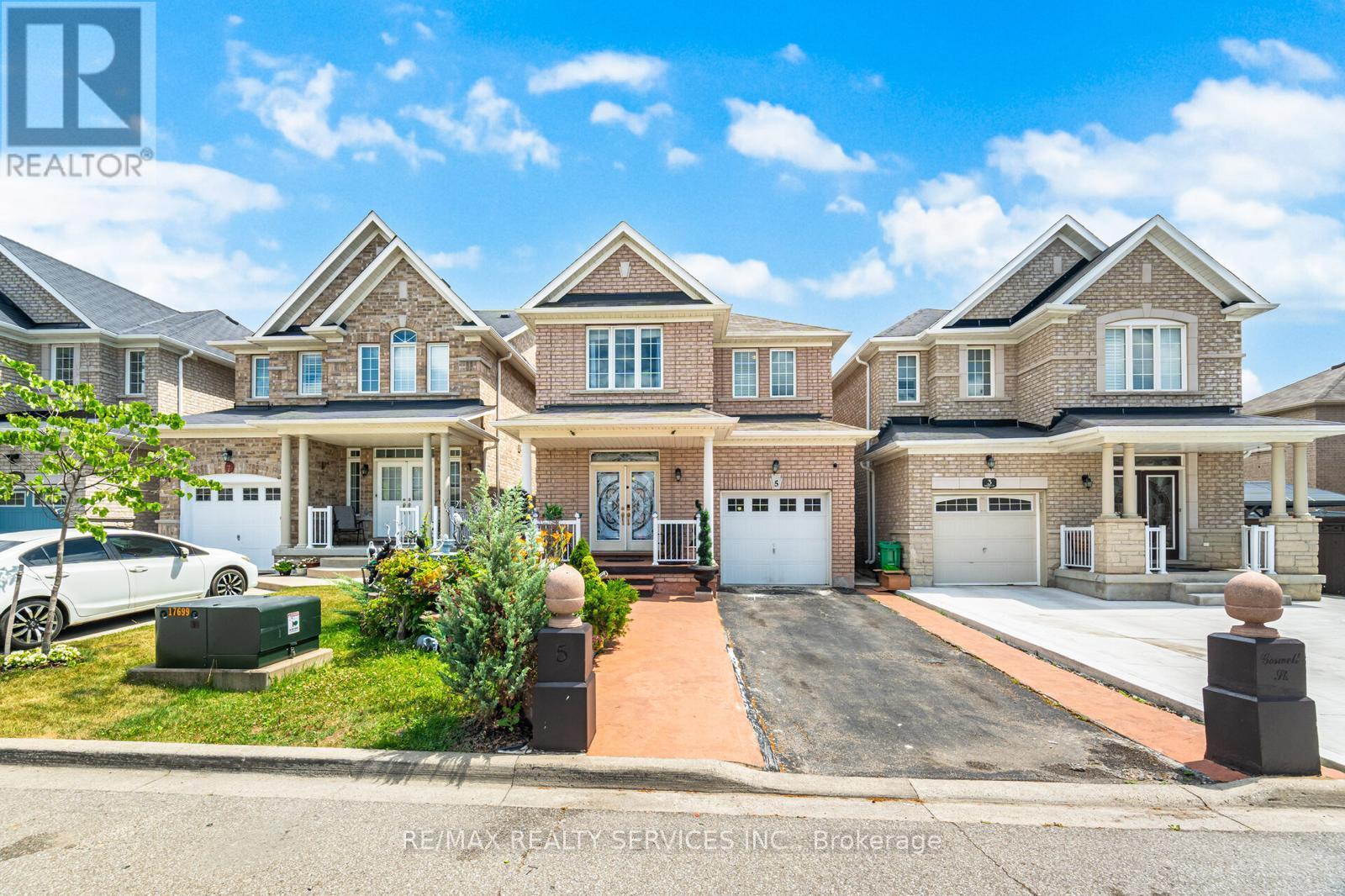 Photo 11 of 5 Goswell Street, Brampton ON