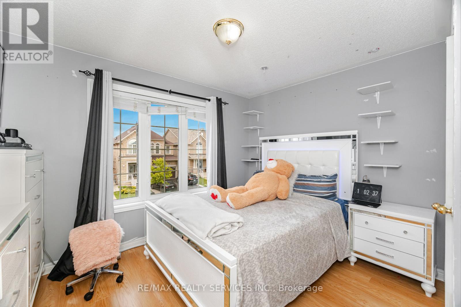 Photo 18 of 5 Goswell Street, Brampton ON