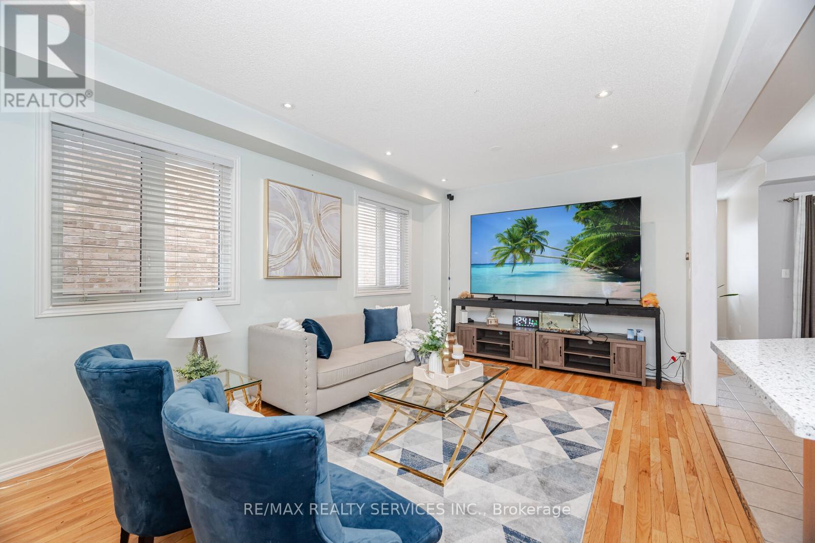 Photo 24 of 5 Goswell Street, Brampton ON