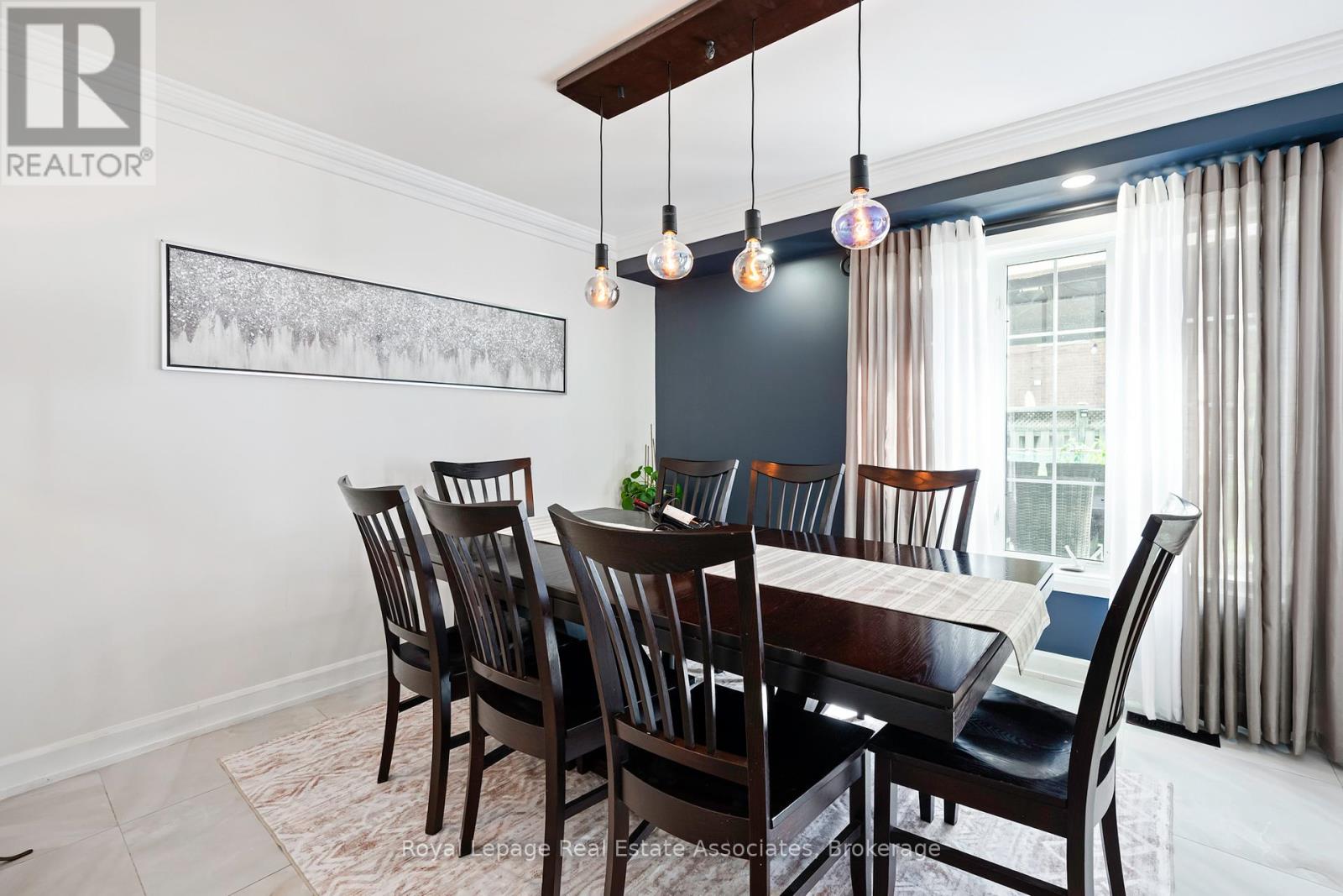 Photo 22 of 3268 Springrun Way, Mississauga ON