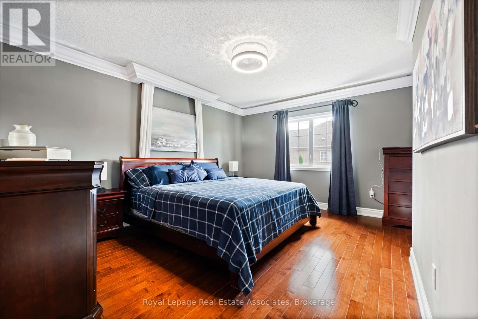 Photo 27 of 3268 Springrun Way, Mississauga ON