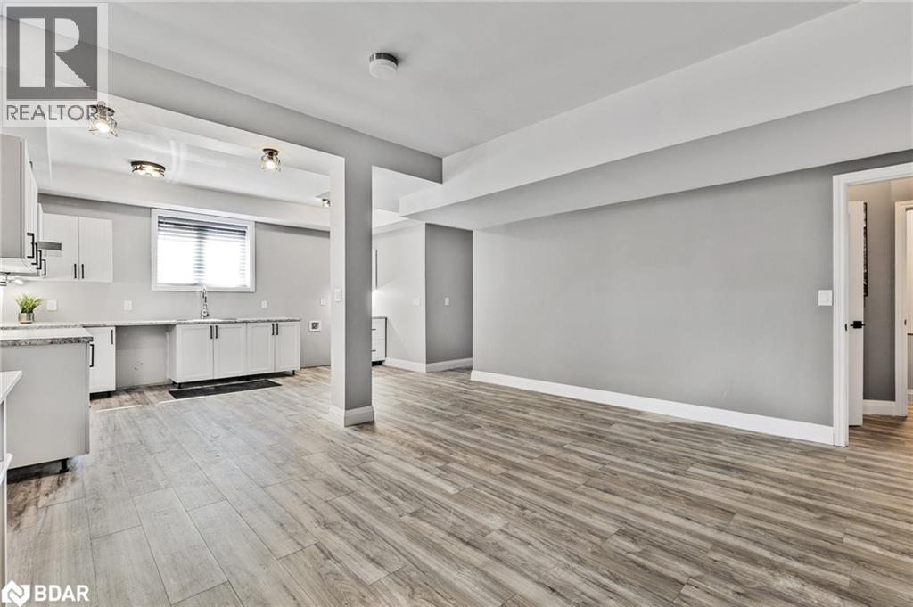 Photo 11 of 3075 Orion Blvd Boulevard, Orillia ON