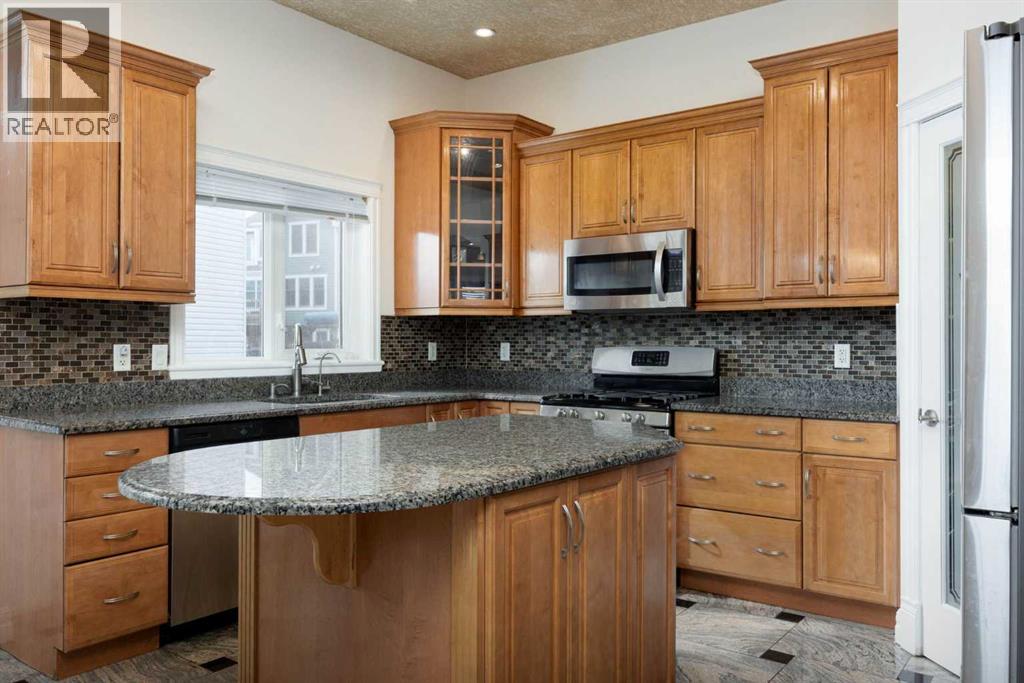 164 Wild Rose Street, Fort McMurray