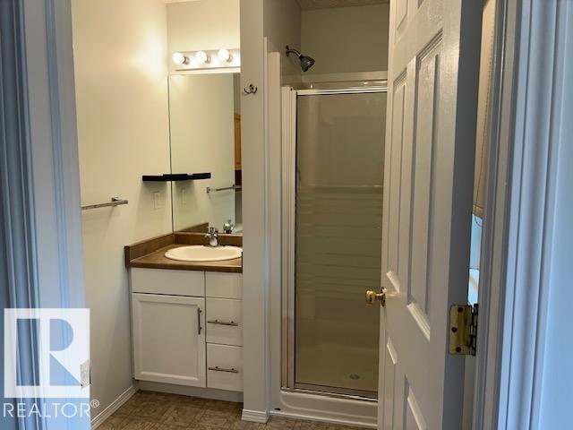 Photo 31 of 76 115 Chestermere Dr, Sherwood Park AB