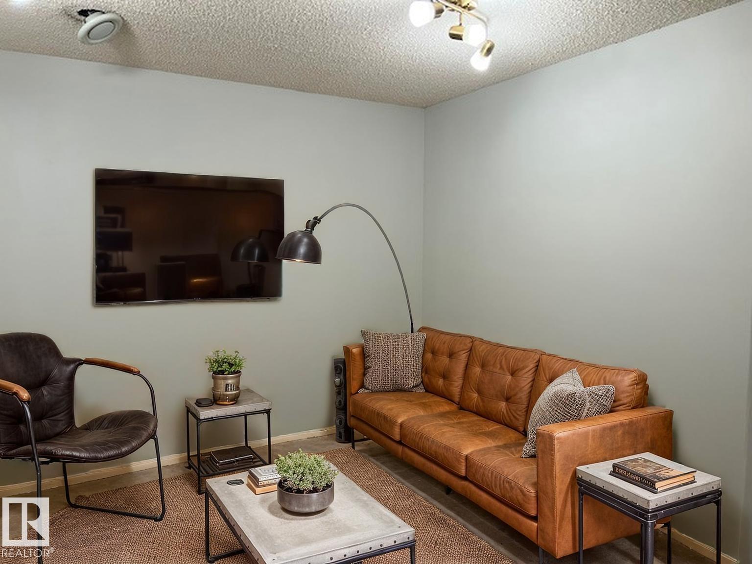Photo 38 of 76 115 Chestermere Dr, Sherwood Park AB