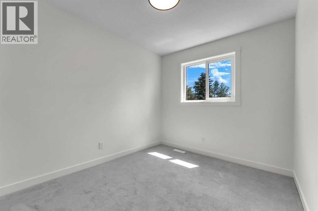 Photo 27 of 61 Martindale Court Ne, Calgary AB