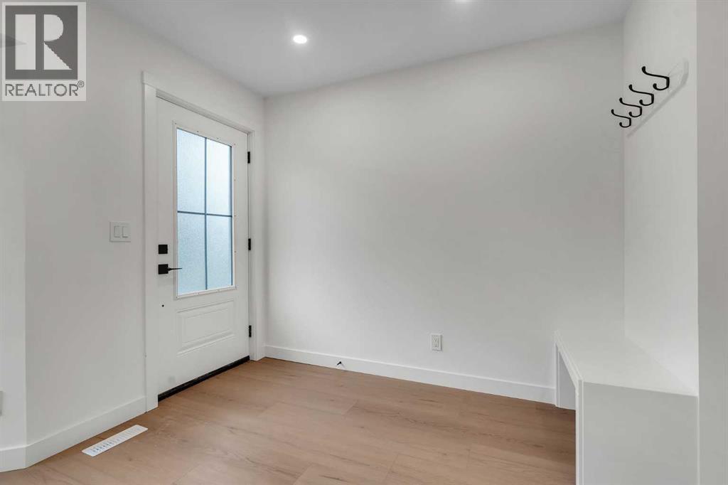 Photo 4 of 61 Martindale Court Ne, Calgary AB