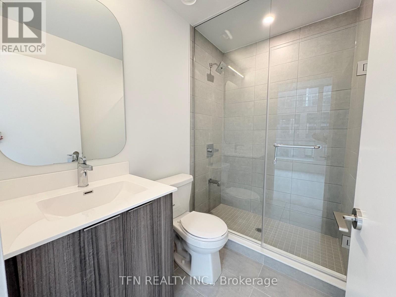 Photo 15 of 1123 15 Richardson Street, Toronto ON