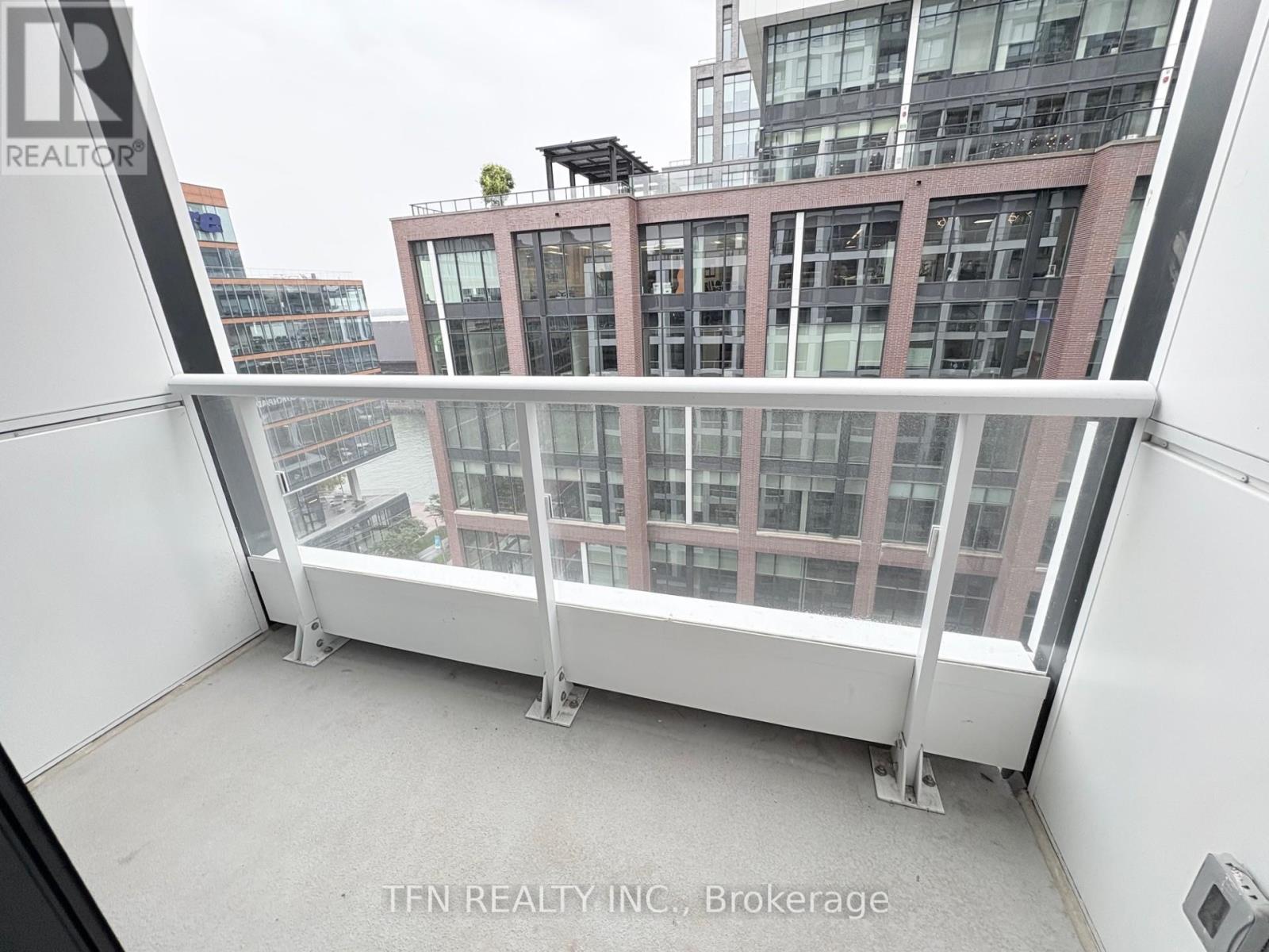 Photo 17 of 1123 15 Richardson Street, Toronto ON