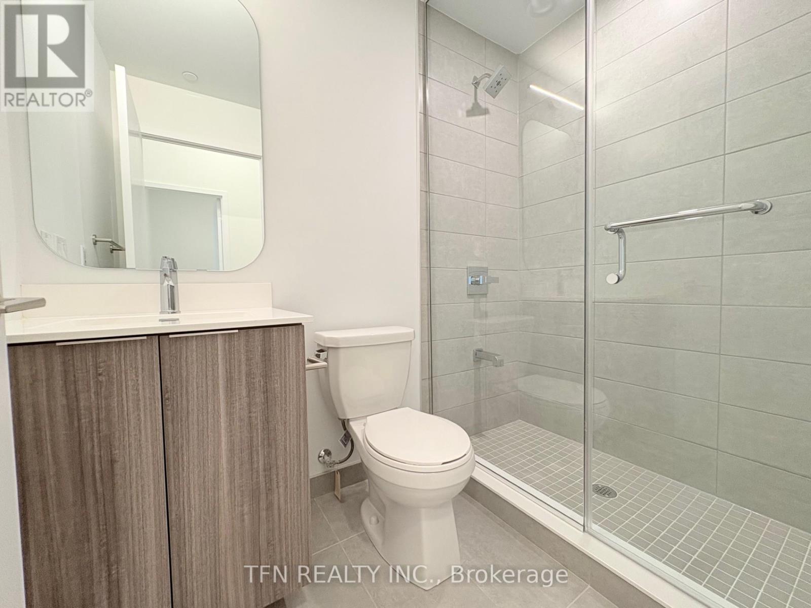 Photo 6 of 1123 15 Richardson Street, Toronto ON