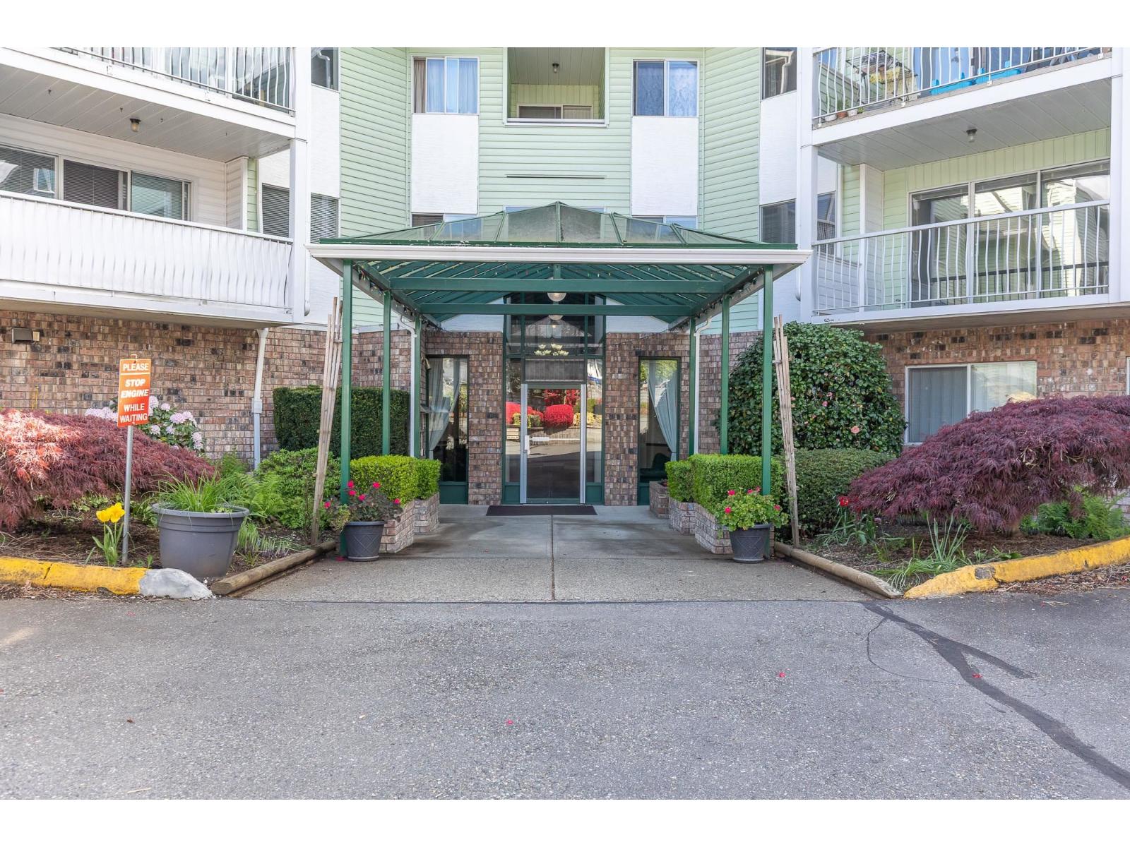 Photo 3 of 121 31850 Union Avenue, Abbotsford BC