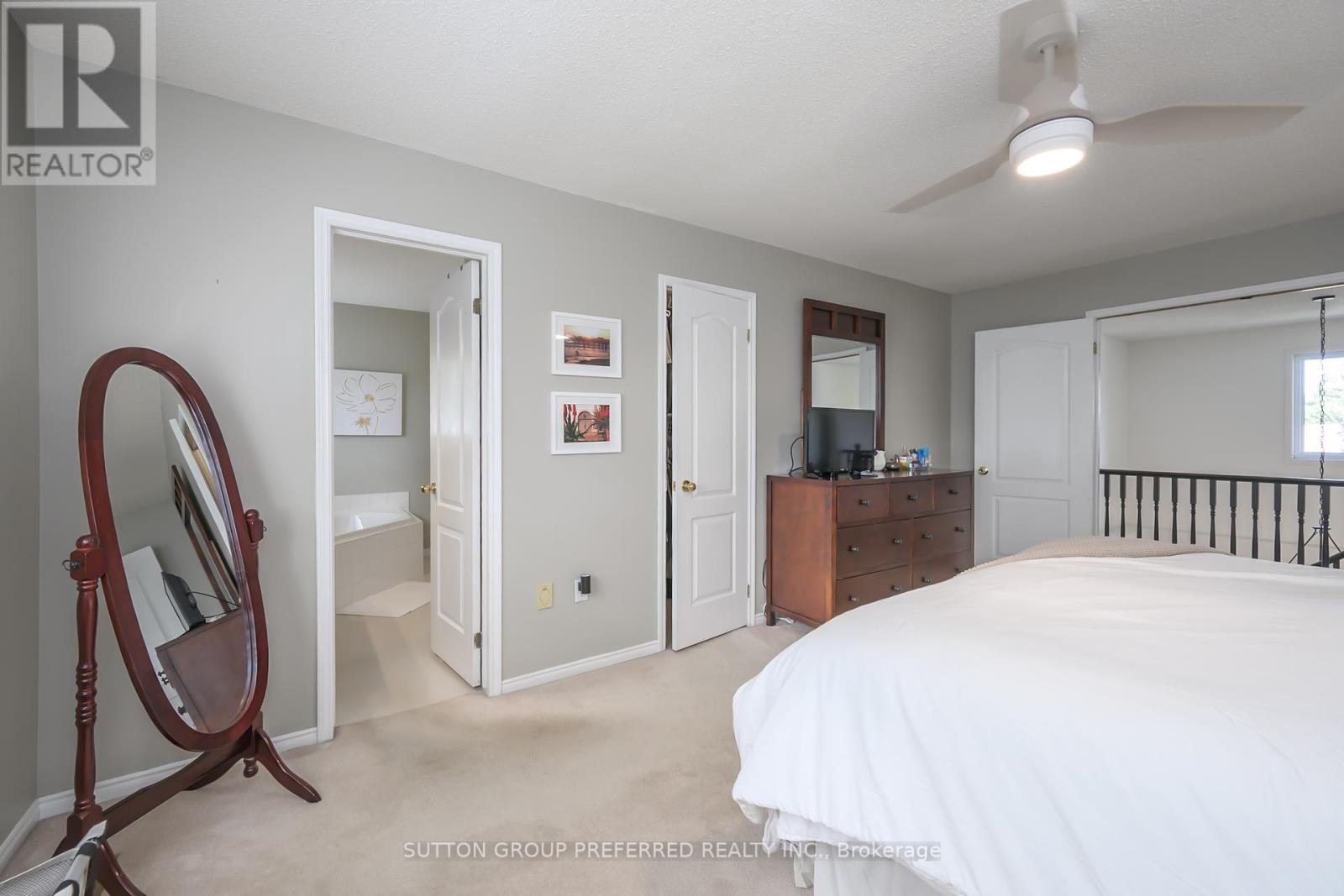 Photo 40 of 87 Robinson Lane, London North ON