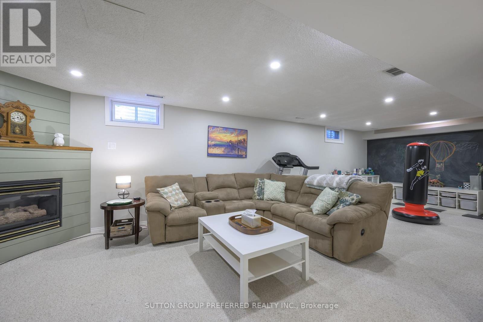 Photo 25 of 87 Robinson Lane, London North ON