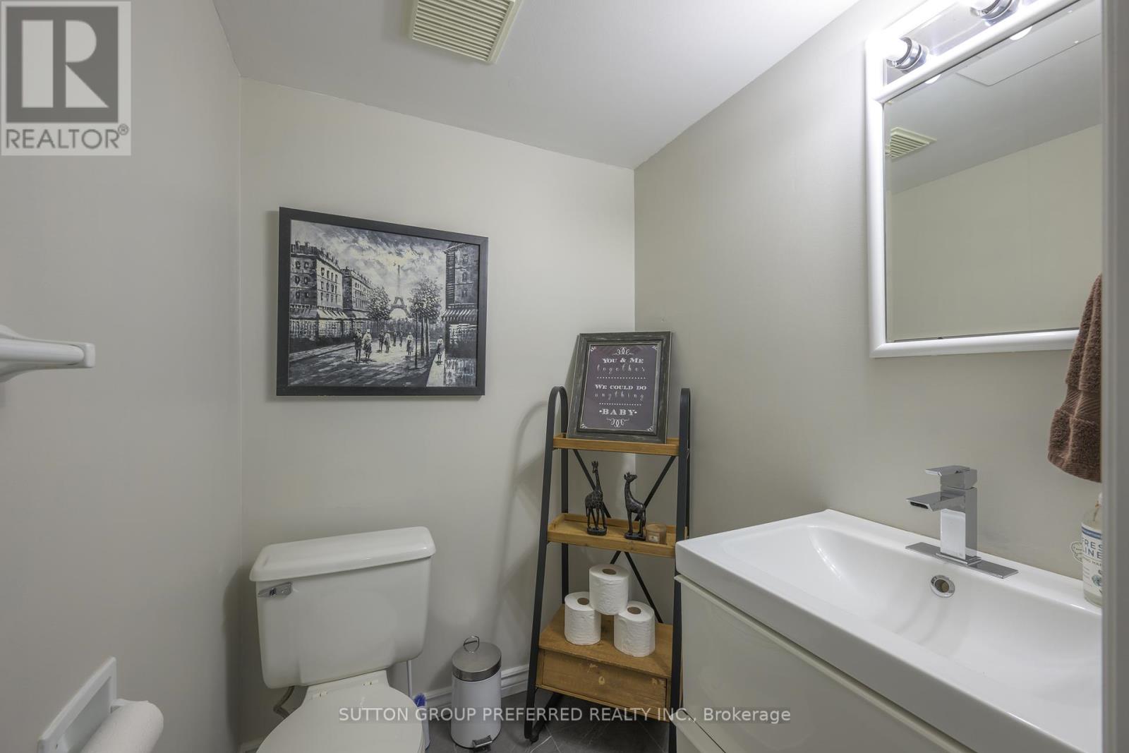 Photo 30 of 87 Robinson Lane, London North ON