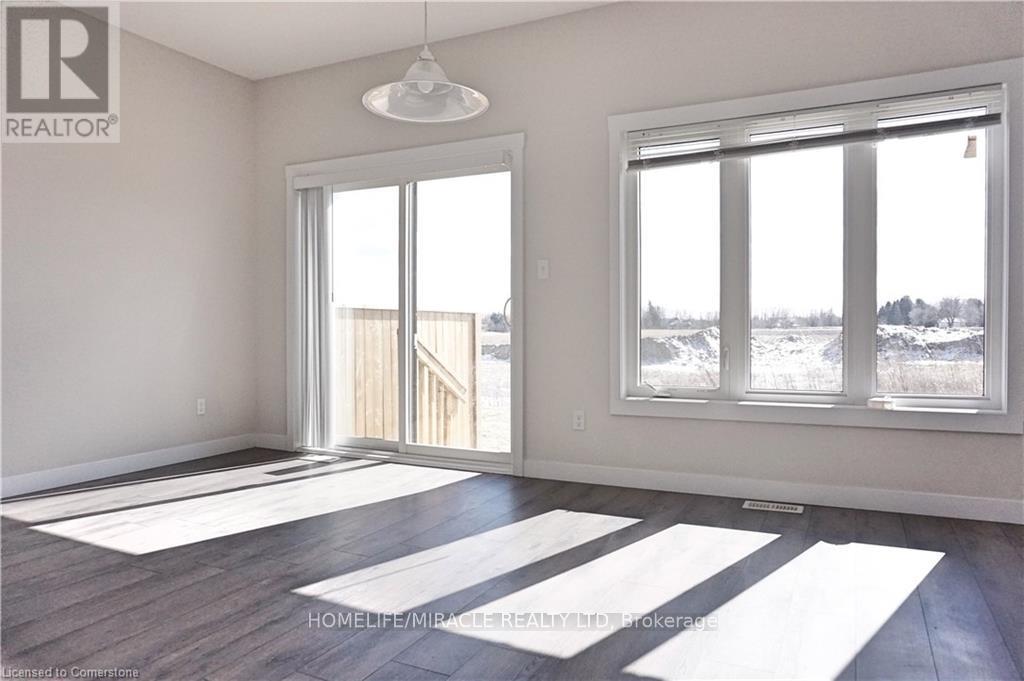 Photo 11 of 12 Waterthrush Lane, Haldimand ON