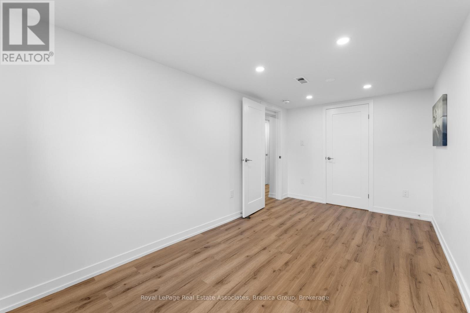 Photo 9 of Bsmt 266 Carson Drive, Hamilton ON