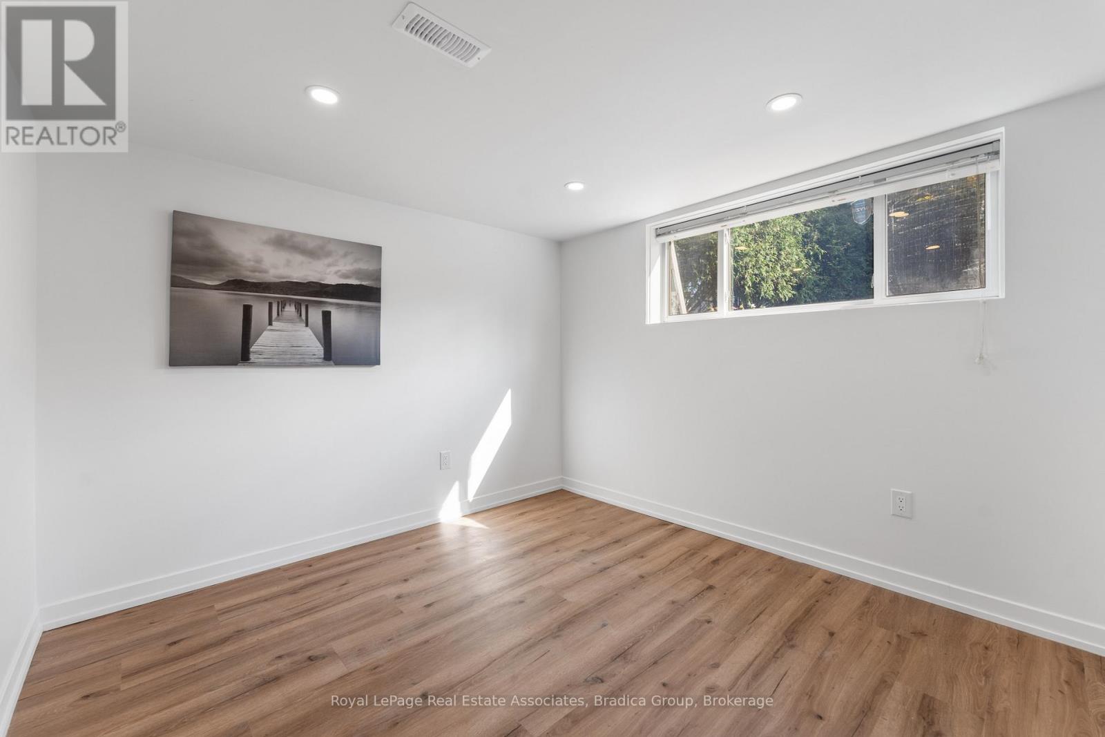 Photo 6 of Bsmt 266 Carson Drive, Hamilton ON
