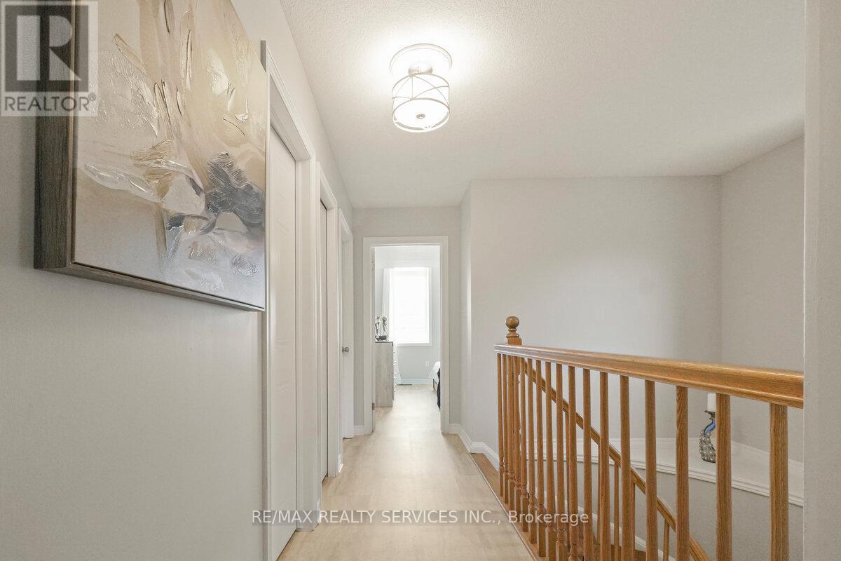 Photo 27 of 829 Oakcrossing Road, London North ON