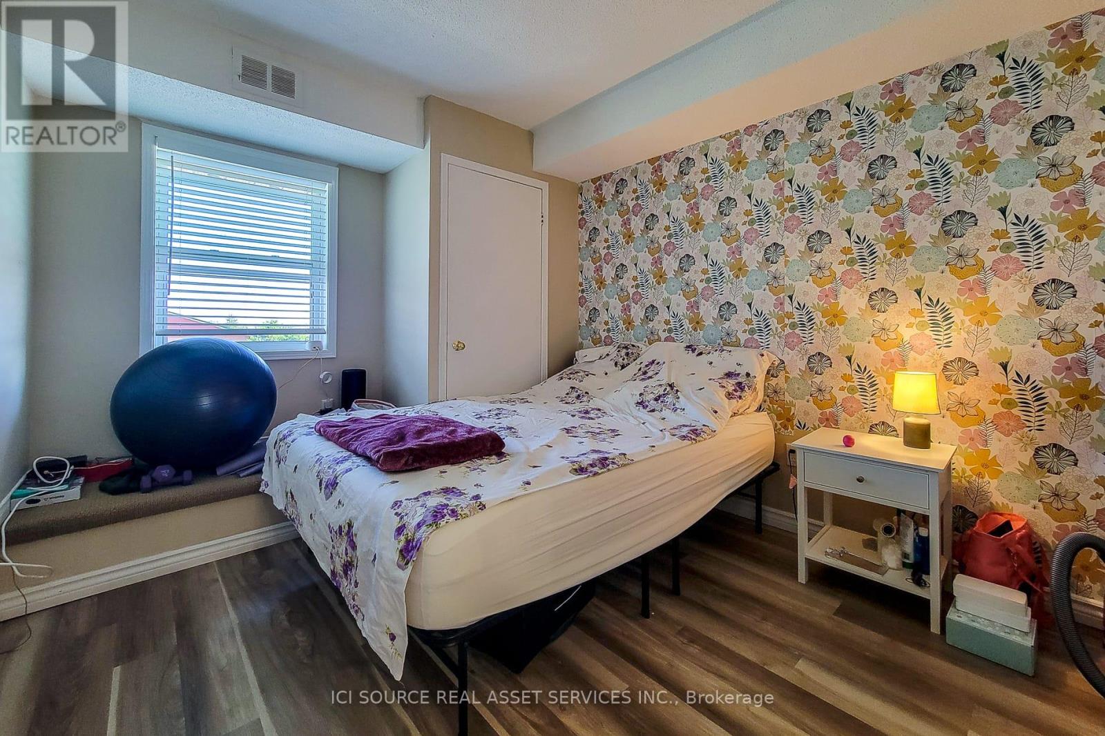 Photo 25 of 411 78 Roehampton Avenue, St Catharines ON