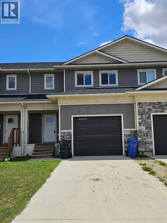 Photo 11 of 9469 92 Street, Wembley AB