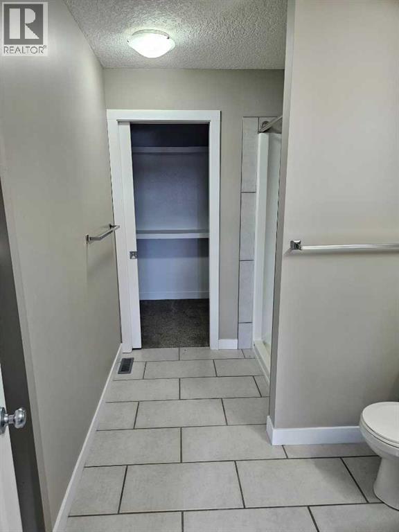 Photo 8 of 9469 92 Street, Wembley AB