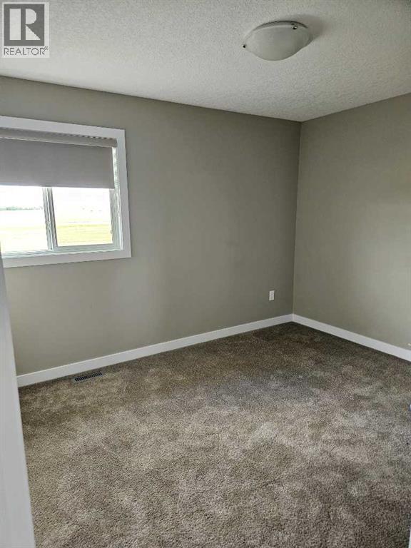 Photo 21 of 9469 92 Street, Wembley AB