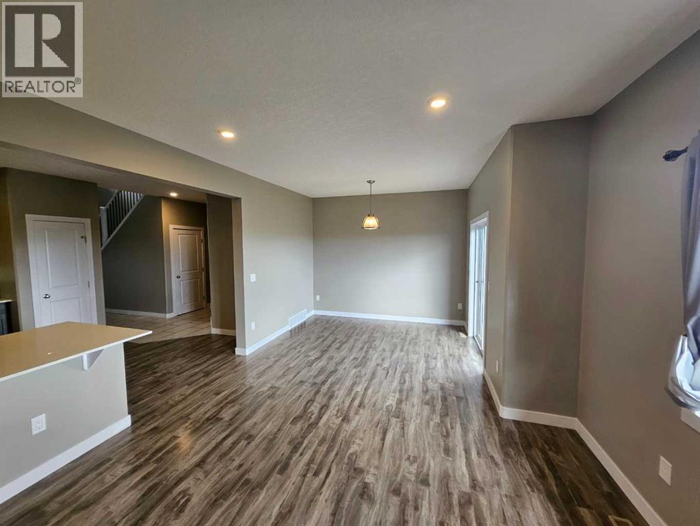 Photo 1 of 9469 92 Street, Wembley AB