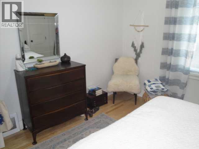Single Family House Bungalow for Sale in  th Street S Victoria Park Lethbridge 