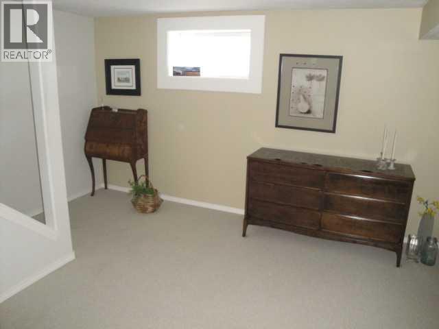Single Family House Bungalow for Sale in  th Street S Victoria Park Lethbridge 