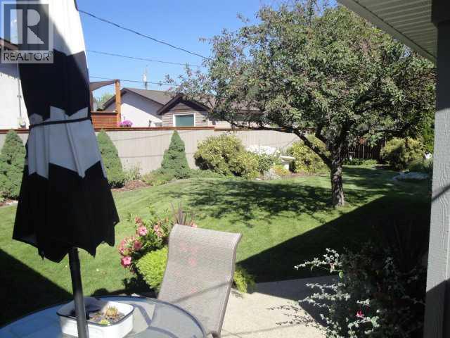 Single Family House Bungalow for Sale in  th Street S Victoria Park Lethbridge 