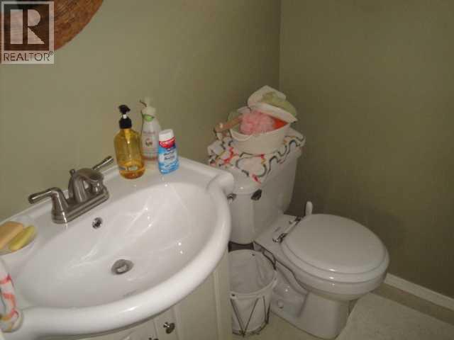 Single Family House Bungalow for Sale in  th Street S Victoria Park Lethbridge 