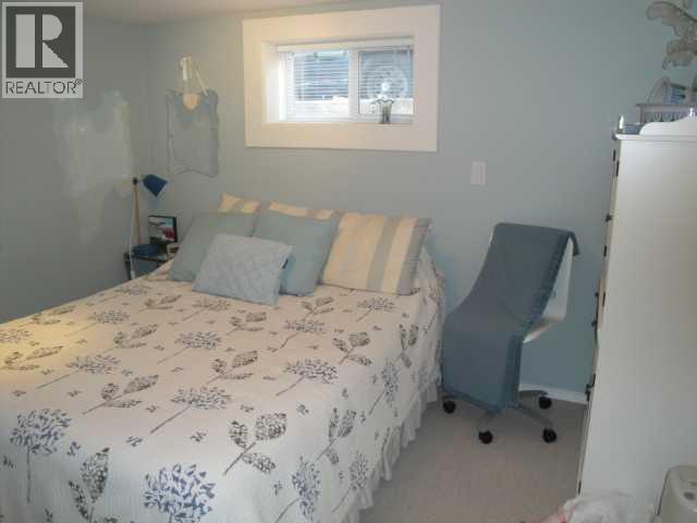 Single Family House Bungalow for Sale in  th Street S Victoria Park Lethbridge 