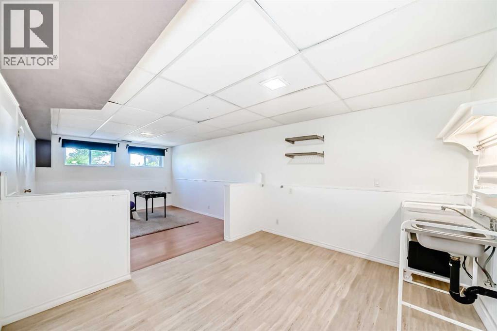 Photo 29 of 8627 34 Avenue Nw, Calgary AB