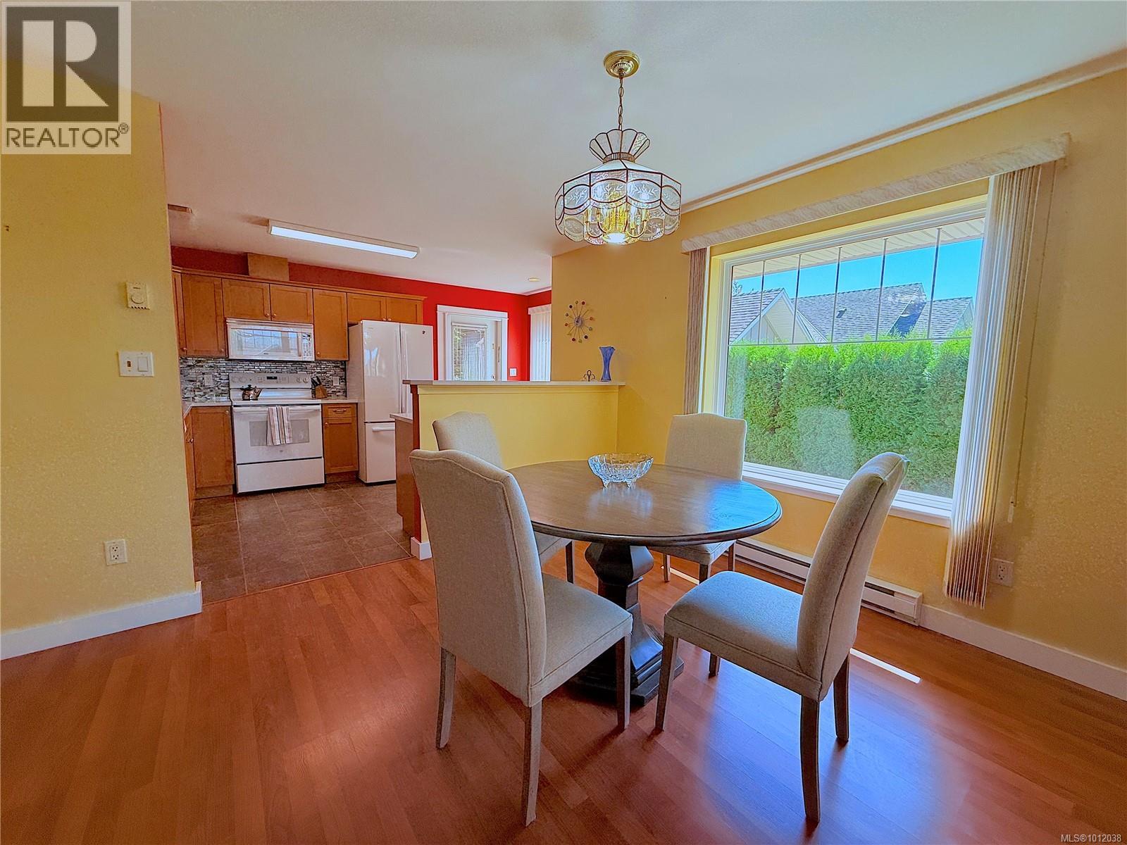 Photo 16 of 6 769 Merecroft Rd, Campbell River BC