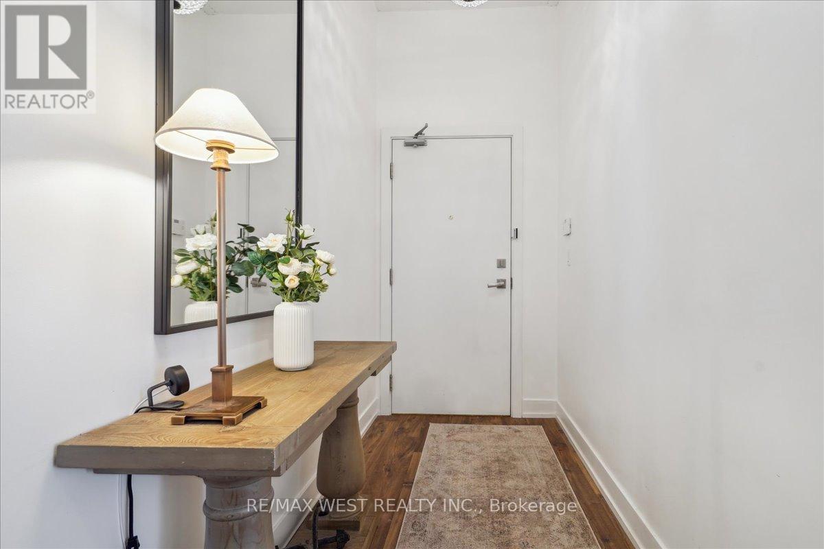Photo 2 of 1010 75 The Donway W, Toronto ON